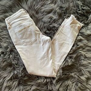 Universal Thread High Rise Skinny Jean, 00